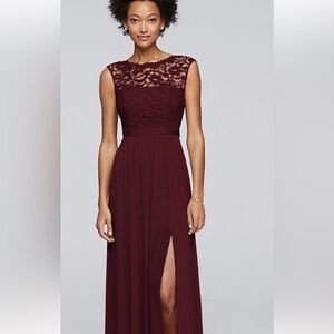 Beautiful WINE David’s Bridal bridesmaid dress! Worn once, no alterations!